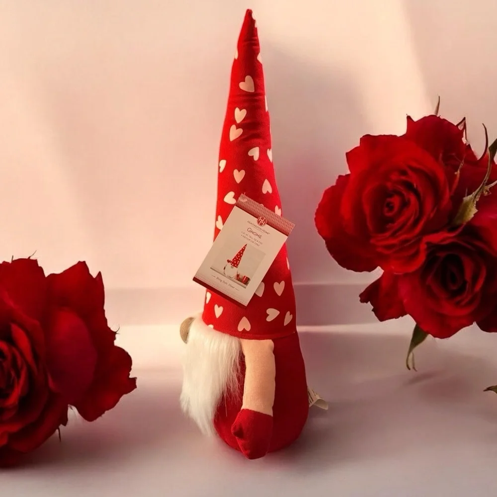 NWT Huntington Home 20” Heart Gnome